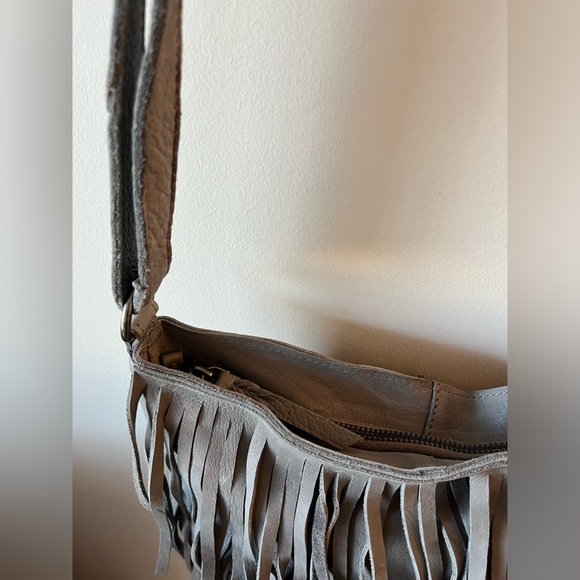 Cut n’ Paste Leather Gray Crossbody Bag with Fringe - Picture 5 of 15